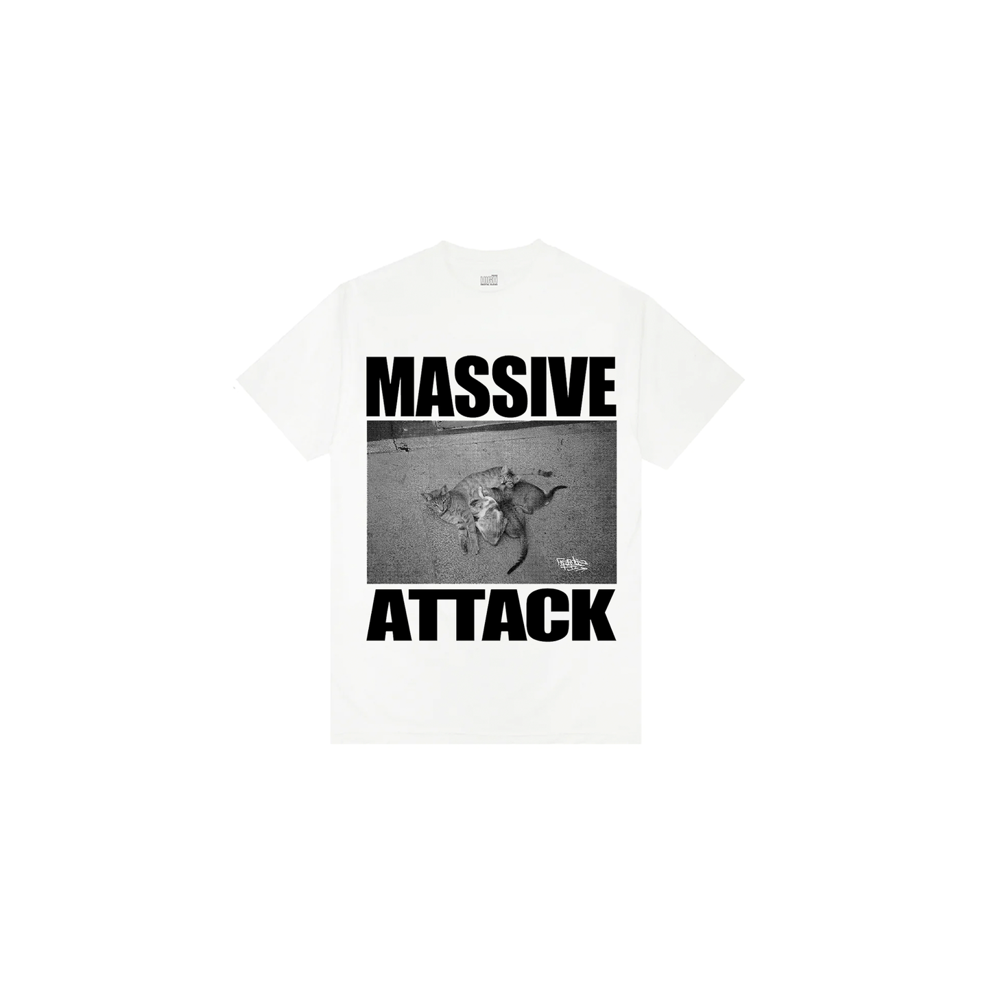 Massive Attack - White